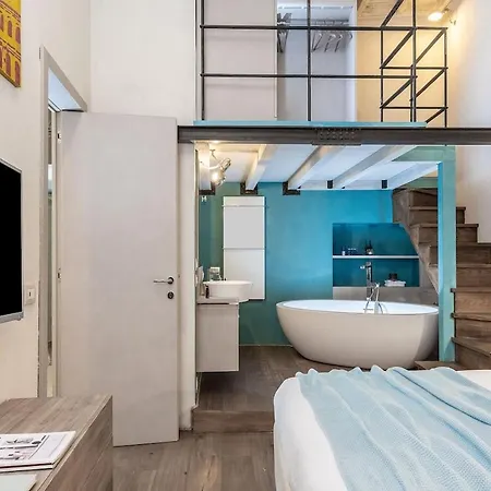 New Listing! Spanish Steps Prestige *