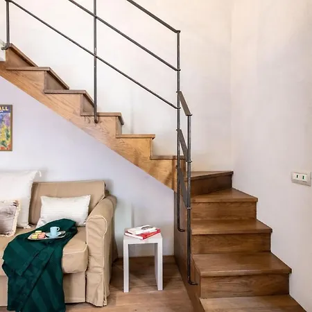 New Listing! Spanish Steps Prestige