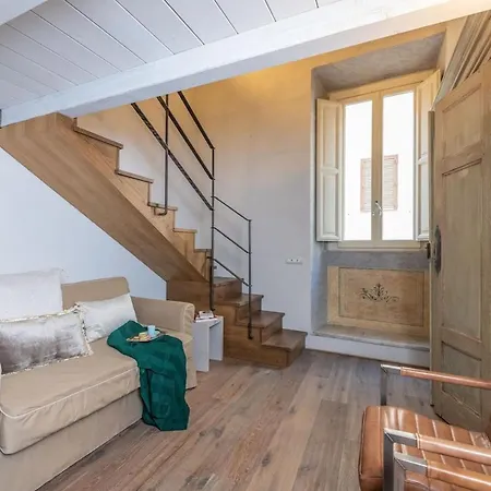 New Listing! Spanish Steps Prestige Apartmán *