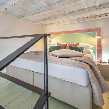 New Listing! Spanish Steps Prestige Apartmán